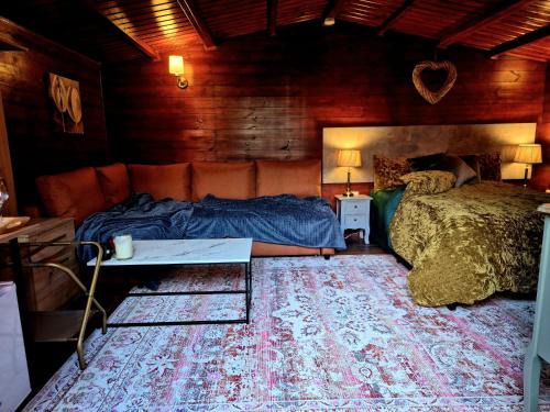 Aldborough House | Cabin39