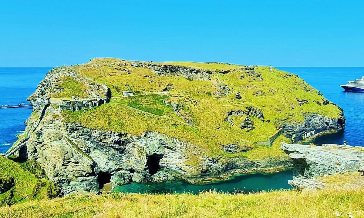 Tintagel Hotel | Camelot Castle Hotel
