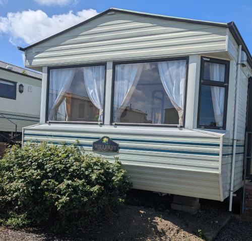 Fishguard Apartment | Caravan 68 The Vale