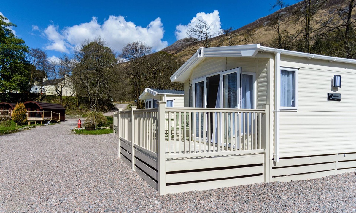 Clachaig House | Caravan with stunning mountain views