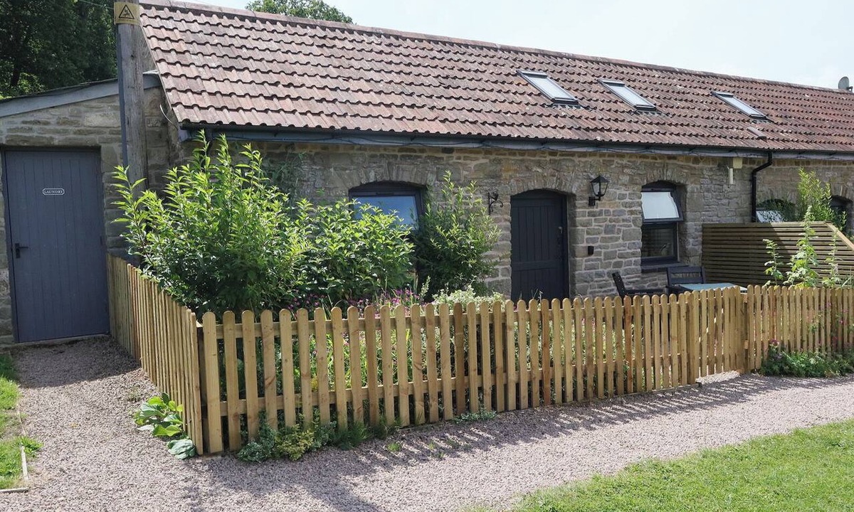 Parkend Cottage | CASTLE RAG, pet friendly, country holiday cottage in Parkend