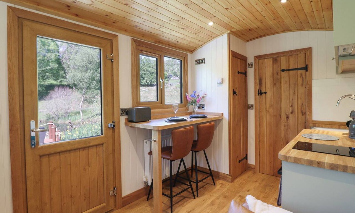 Llanelltyd Cottage | Celyn