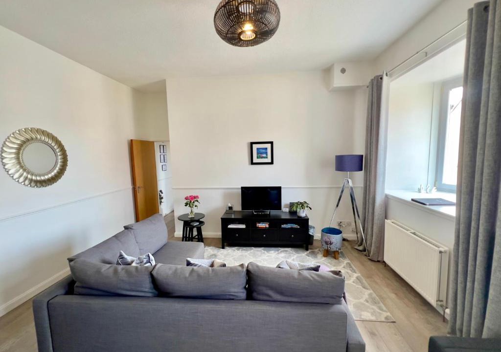 Linlithgow Apartment | Central Apartment Linlithgow