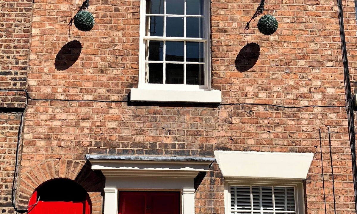 Chester House | Central Chester home. Excellent location. Sleeps 4. Pet friendly.