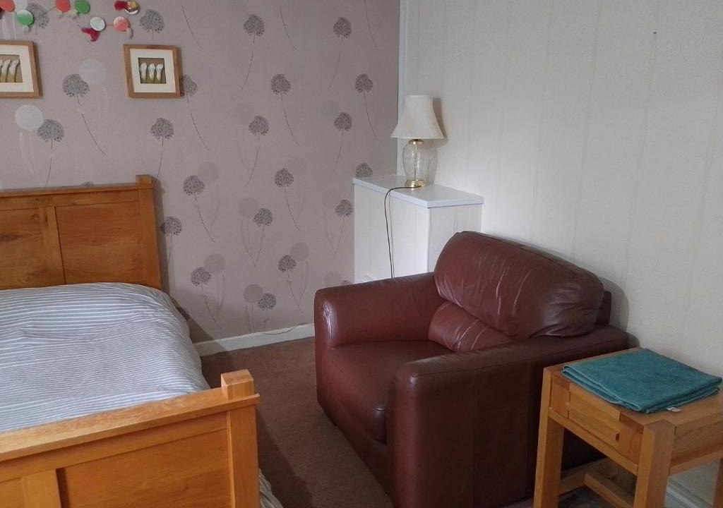 North Glasgow House | Central Glasgow quiet area