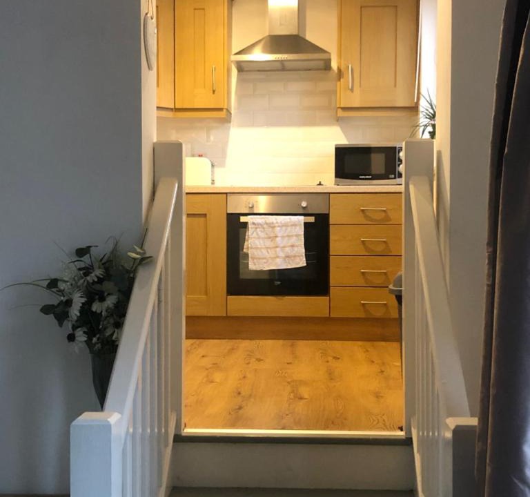 Lisburn Apartment | Central Lisburn Duplex Apartment No Parties