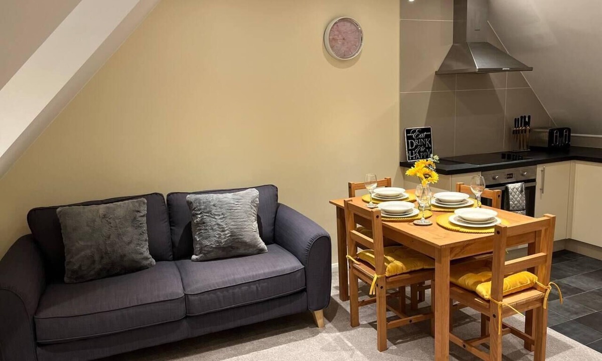 Maidstone Apartment | Central location 2-Bed Apartment in Maidstone