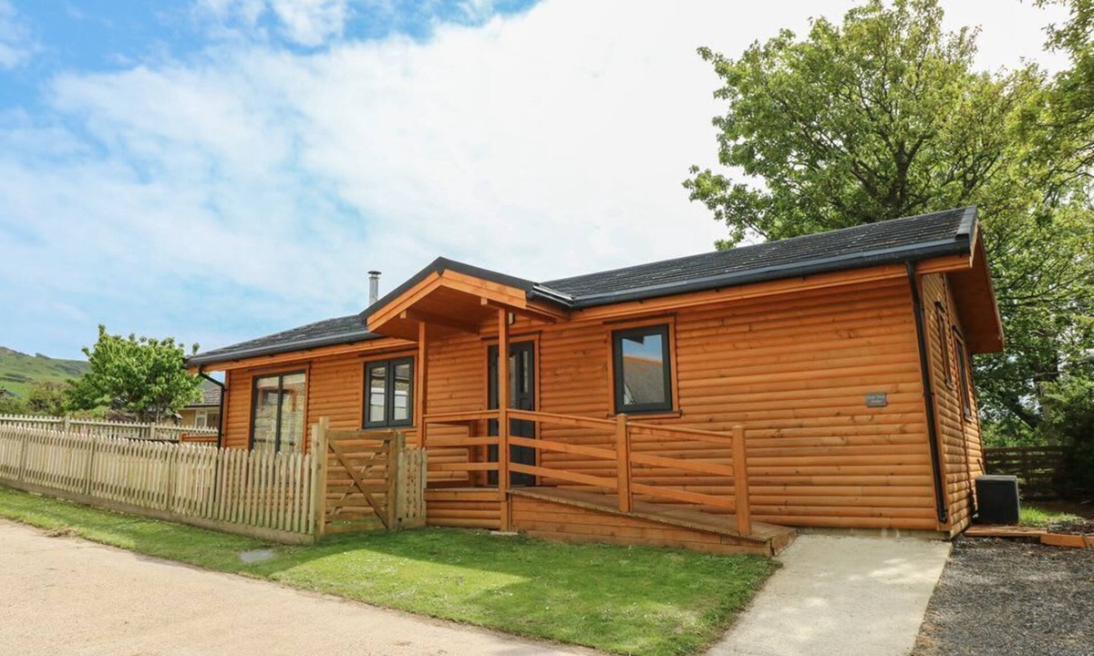 Chale Cabin | Chale Farm Lodge, Chale