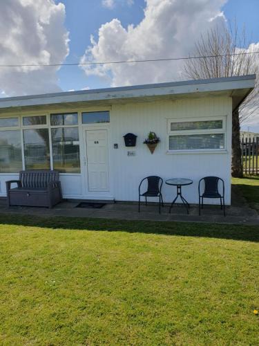 Chapel Saint Leonards Ski Chalet | Chalet 66