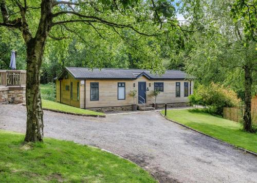 Charlesworth Resort | Charlesworth Lodges