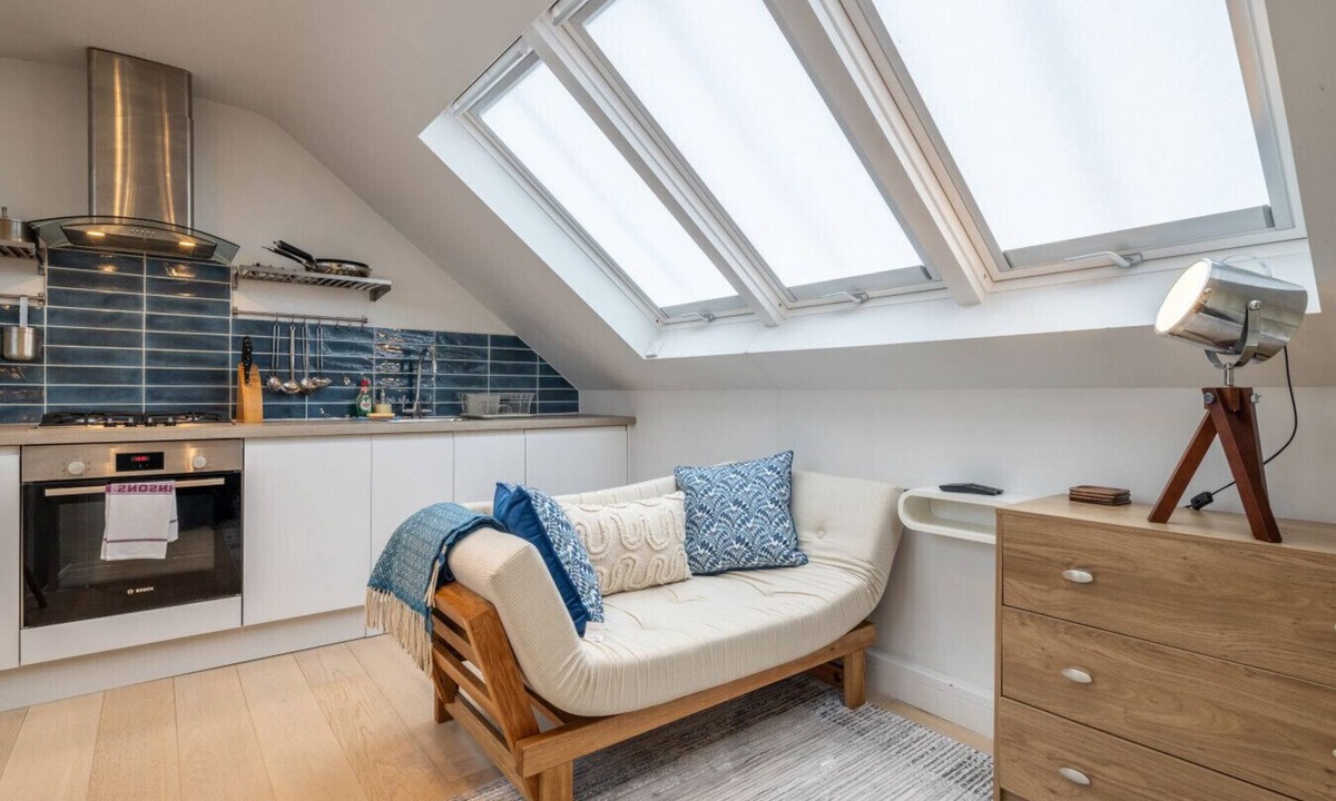 Cambridge House | Charming Central 1Bed Home
