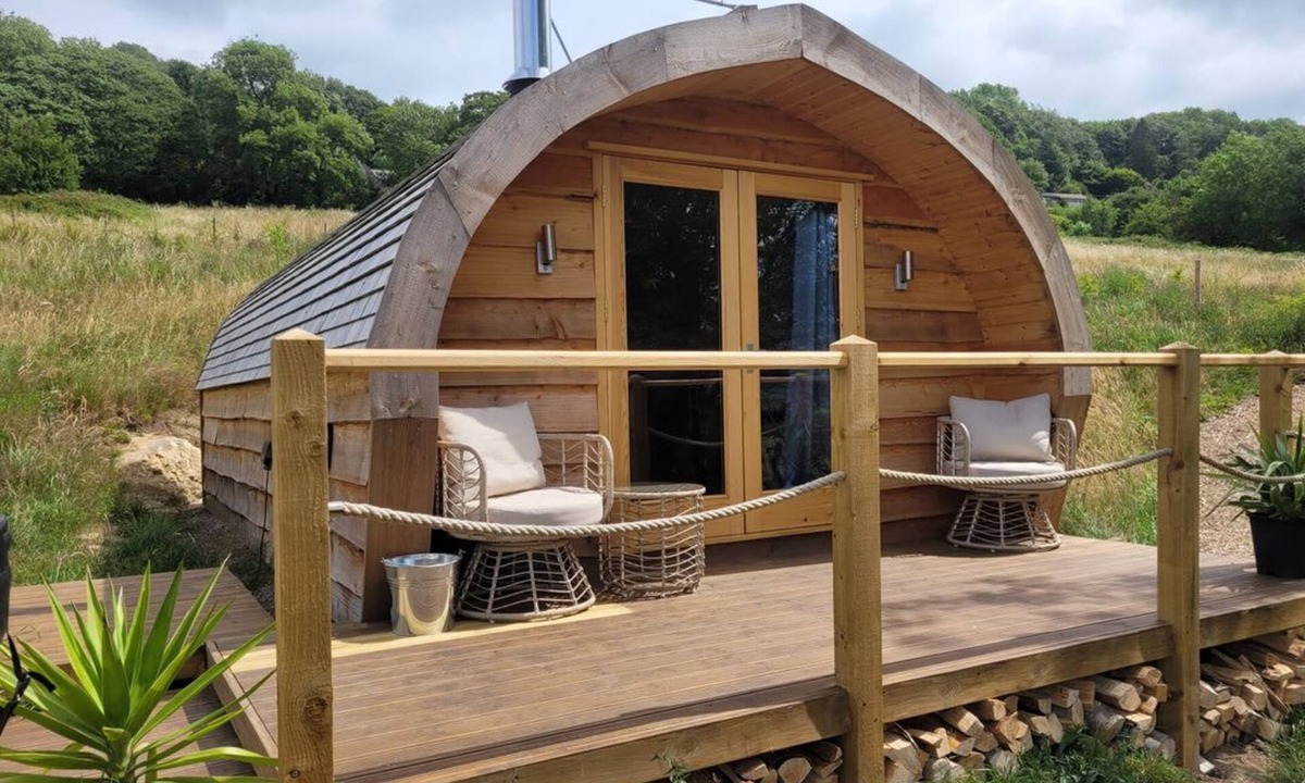 Matlock Cabin | Charming Holbein Cottage in Matlock