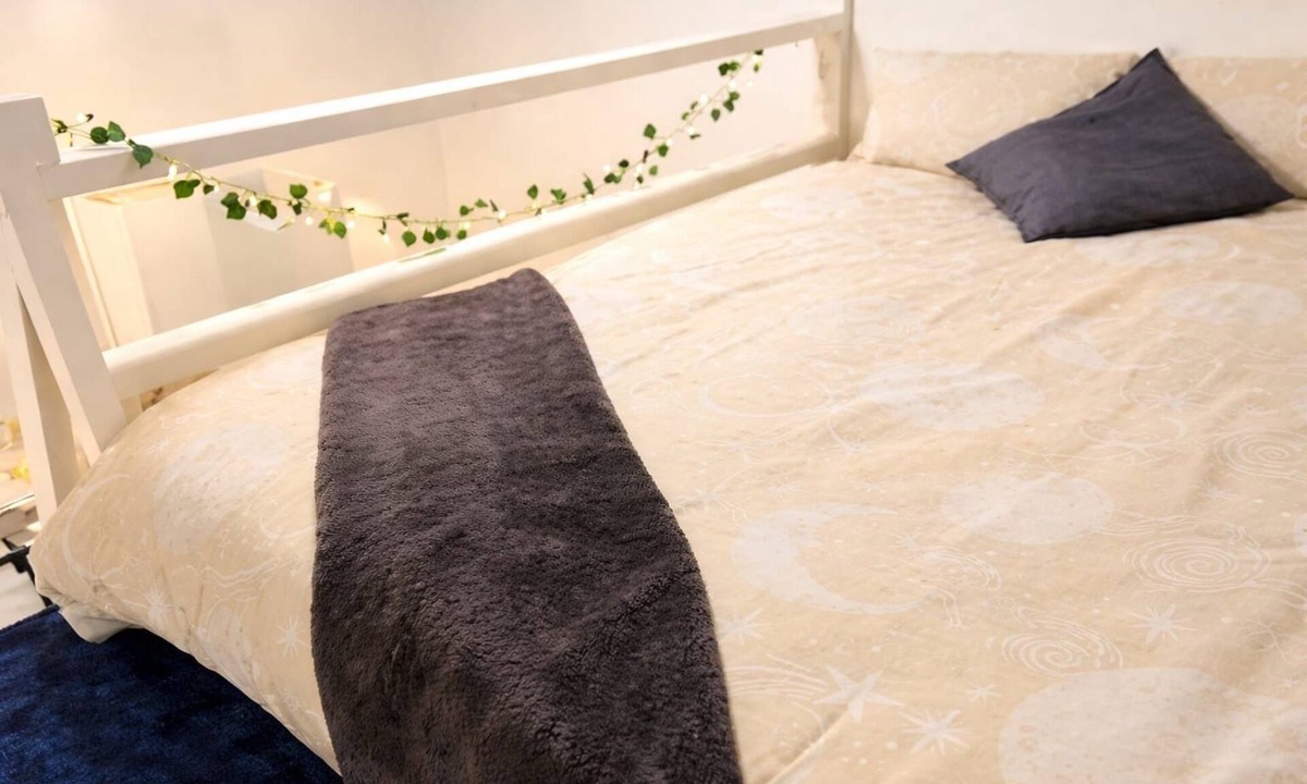 Kilburn Apartment | Charming Studio Flat, Simple But With an Excellent Location, Quiet and Pleasant!