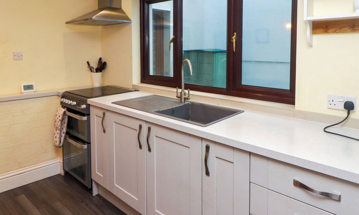 Pembroke Dock Cottage | Cheriton