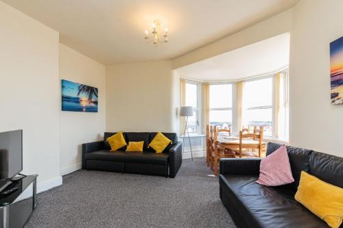 South Shore Apartment | Cherry Property - Mango Suite