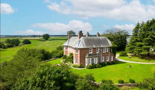 Carlisle House | Clift Hill
