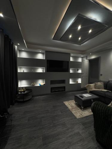 Bradford Apartment | Cloud Quarters