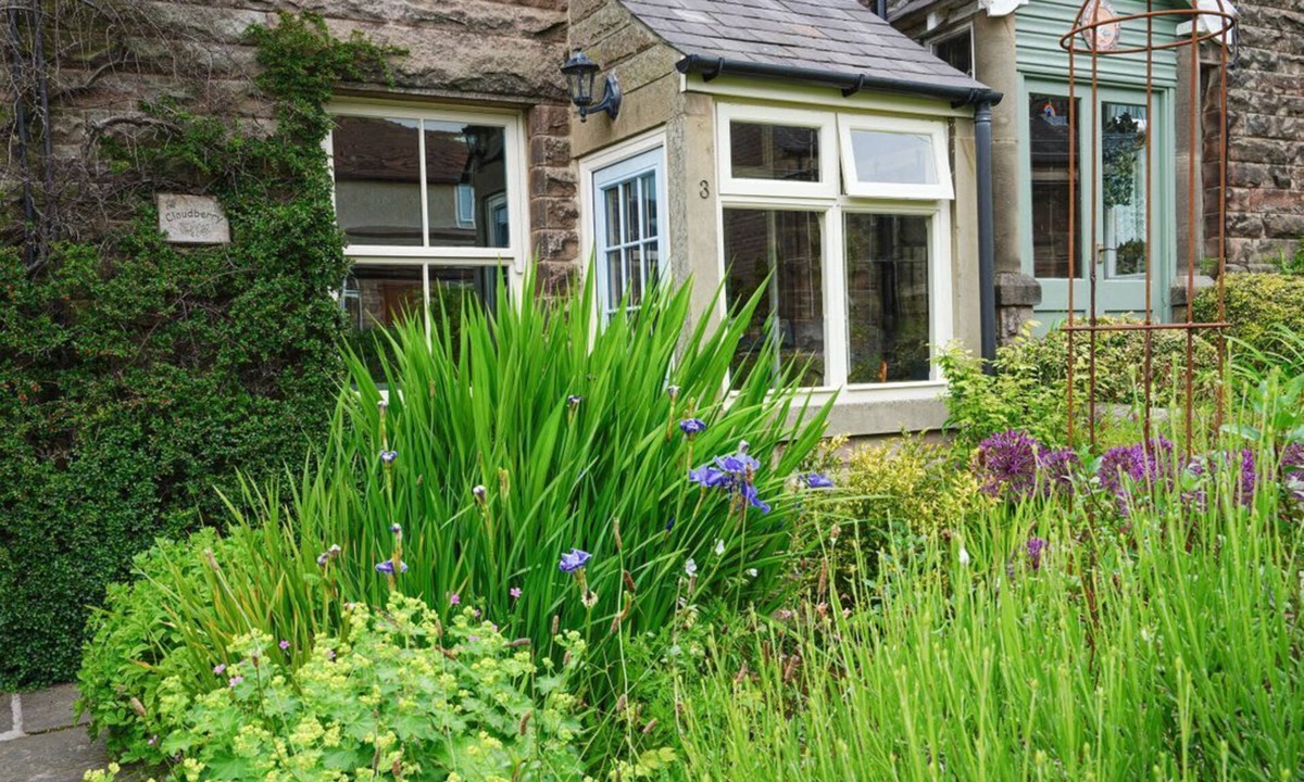 Birchover House | Cloudberry Cottage, Birchover