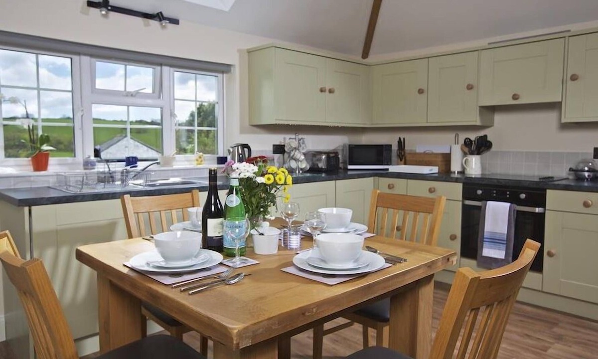 Kingsbridge Cottage | Cloverwell