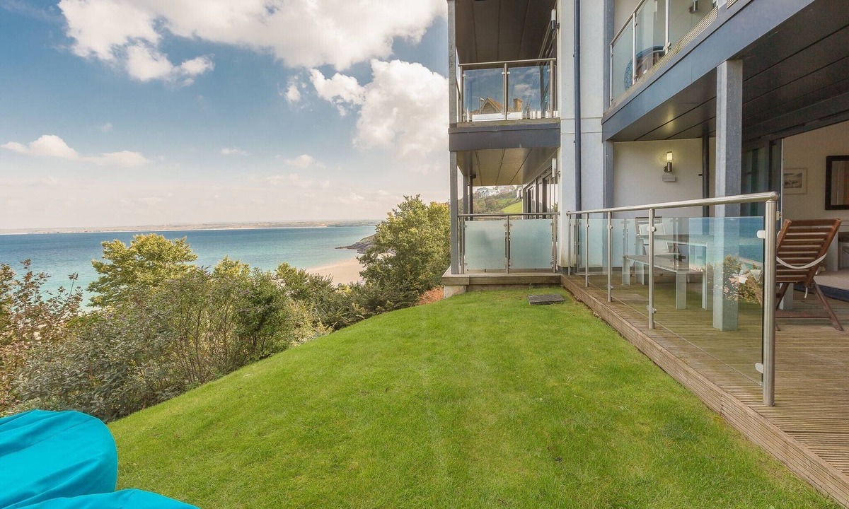 St Ives Cottage | Coast