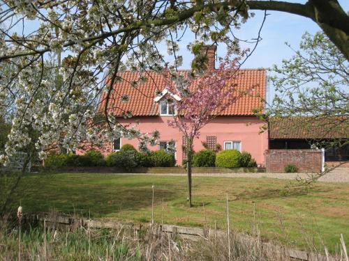 Woodbridge House | Colston Cottage, Badingham