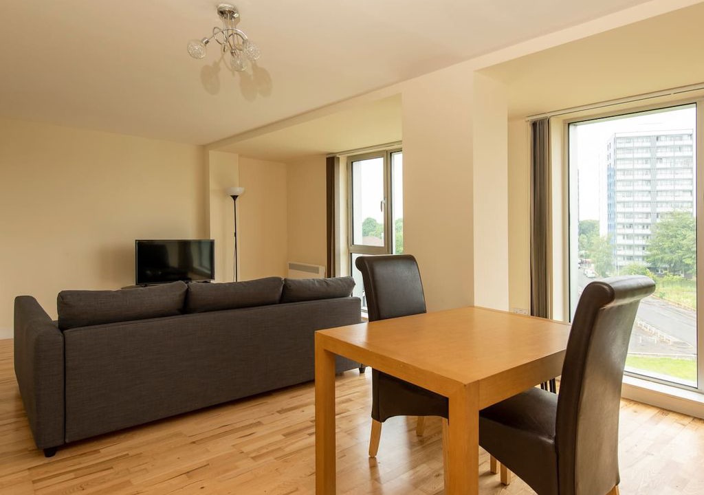 Cheetham Hill Apartment | Convenient 1BR Flat Near City Centre (4 guests)