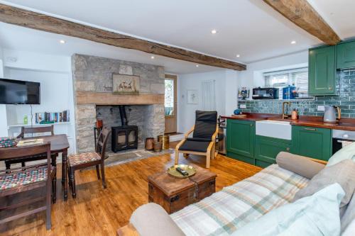 Wells House | Cottage on Wells High Street