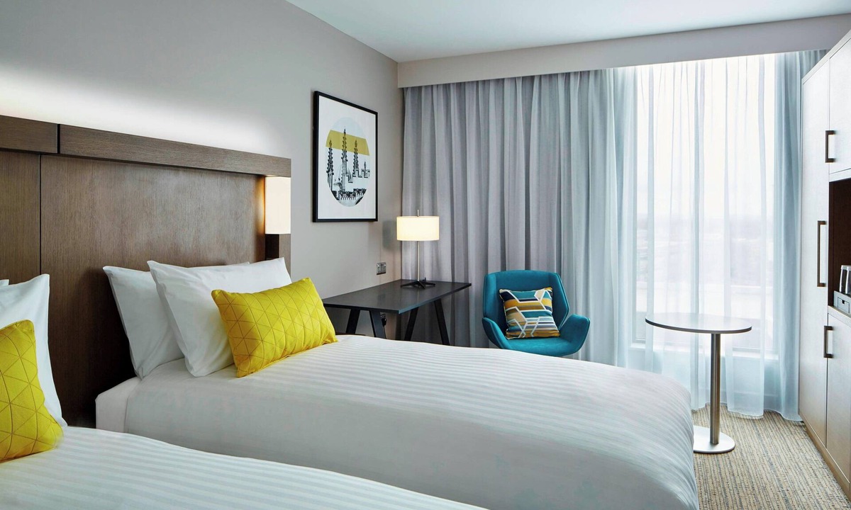 Milton Hotel | Courtyard by Marriott Oxford South