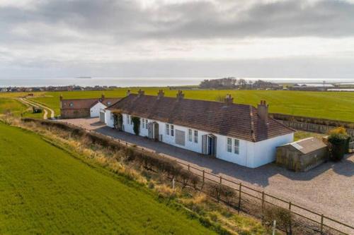 Anstruther House | Cradle Cottage