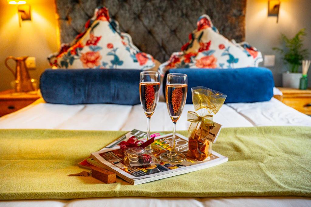 Horningsea Hotel | Crown & Punchbowl