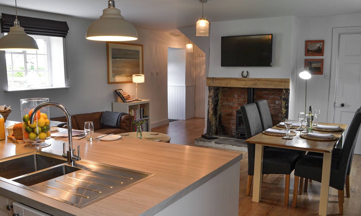 Morpeth Cottage | Cuthbert House - UK7026