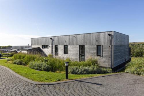 Portreath House | Dahlia