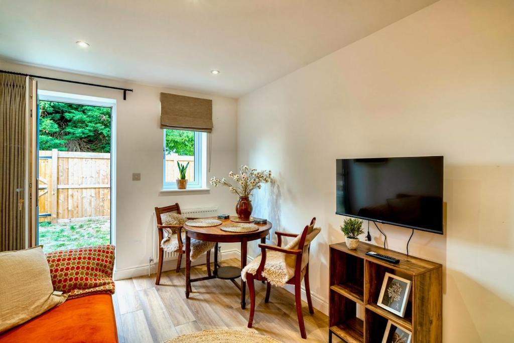 Dunmow House | Dalforth
