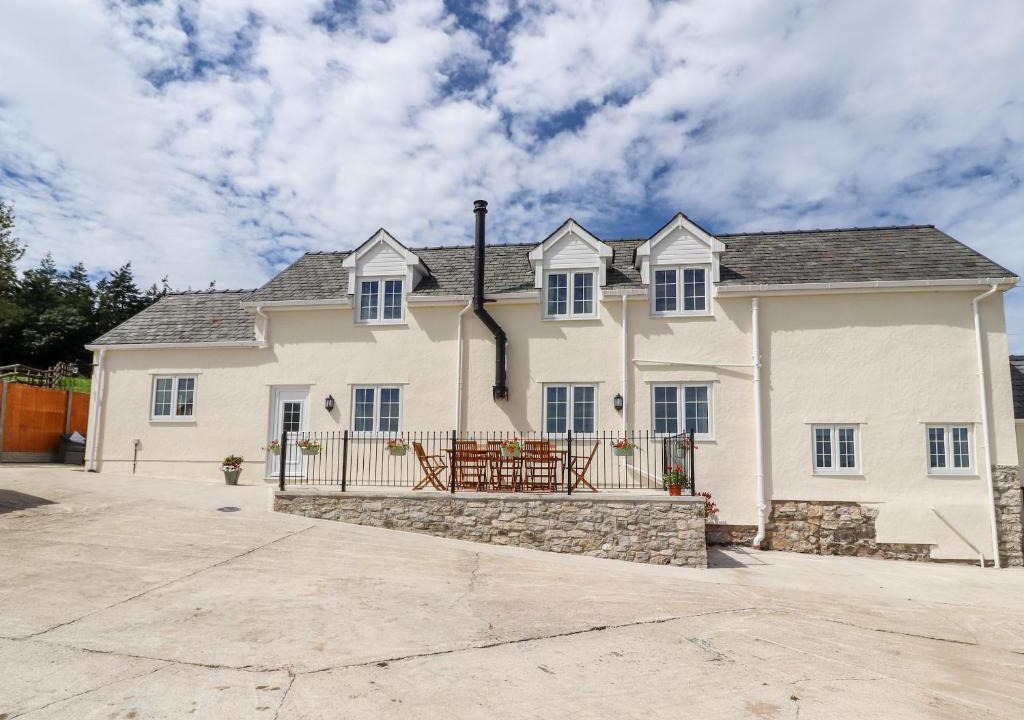 Llannefydd House | Delfryn