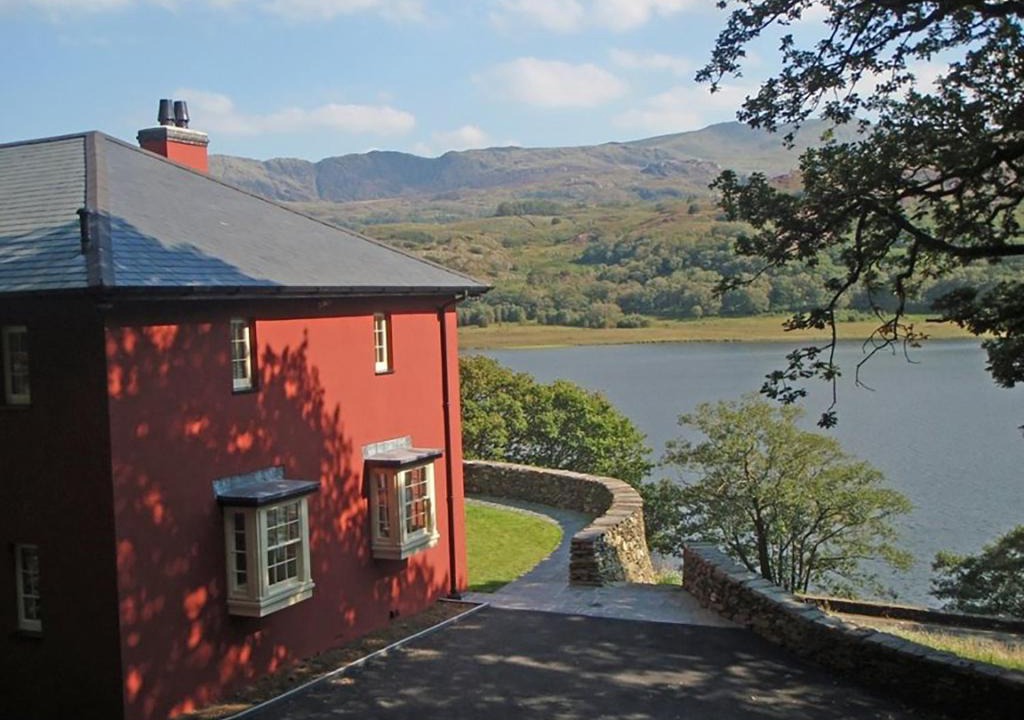 Beddgelert House | Dinas Noddfa