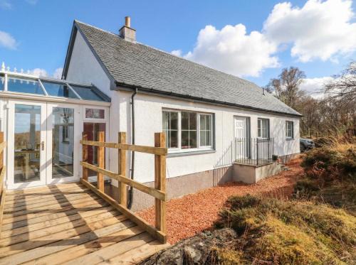 Salen House | Doire An Daimh