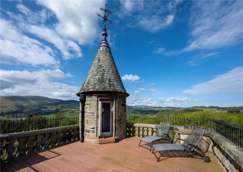 Dollar Apartment | DOLLARBEG CASTLE - The Tower - Luxury Apartment