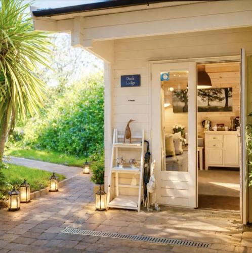 Pyecombe House | Duck Lodge B&B