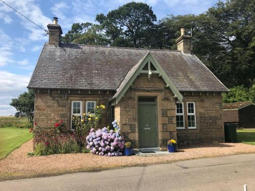 Elgin House | Duffus House Lodge
