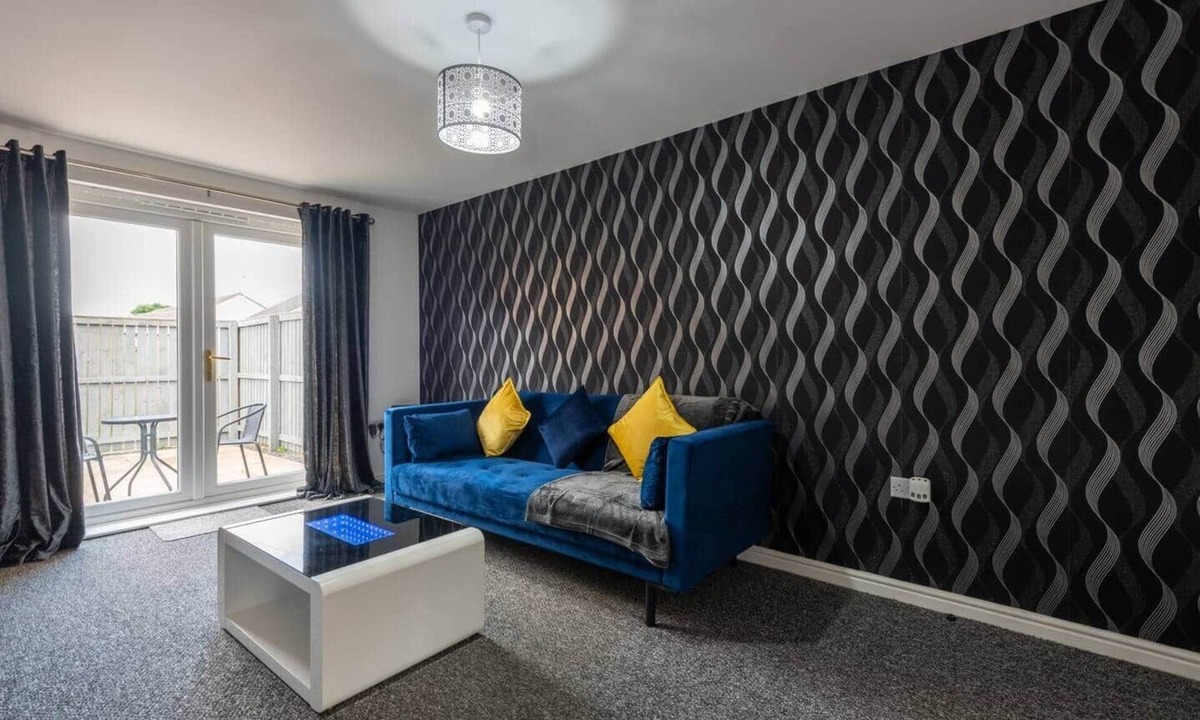 Tudhoe House | Durham Gate View 2Bed, 1.5bath, Parking, Co Durham