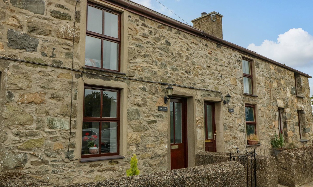 Edern Cottage | Dwyros