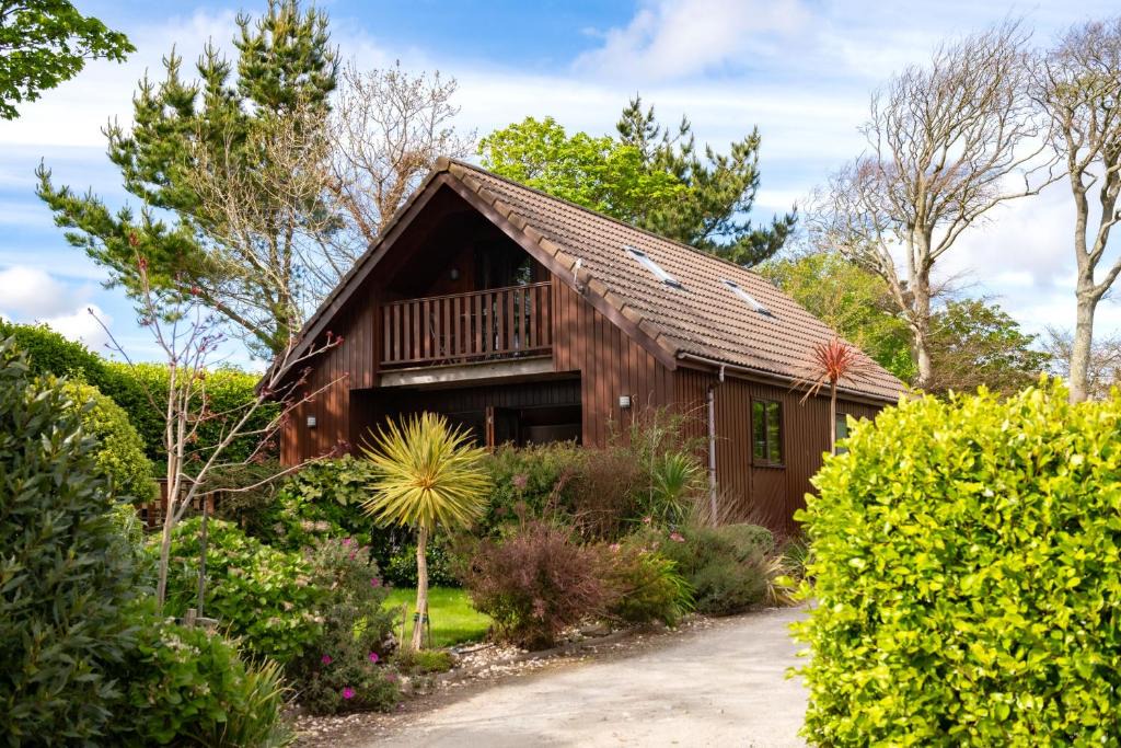 Mylor Churchtown House | E40 - Kiberick