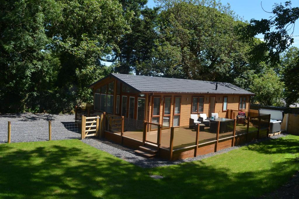 Brynteg House | Ein Yfory
