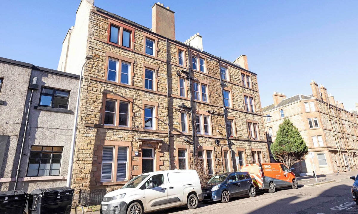 Merchiston Apartment | Elegant 2-Bed Flat with Edinburgh Charm