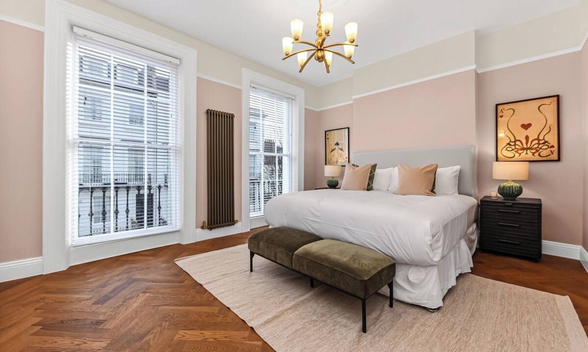 Warwick House | Elegant 5-Bed Georgian Townhouse, Central London