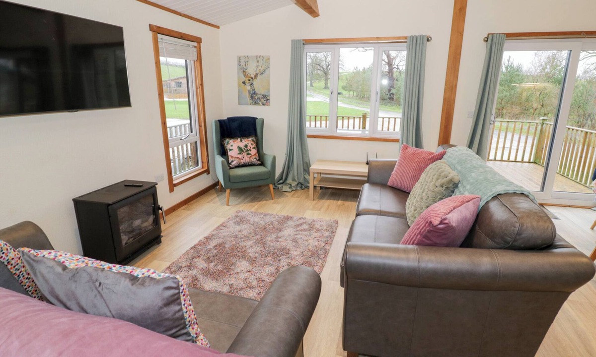 Rugeley Cottage | Elm Lodge