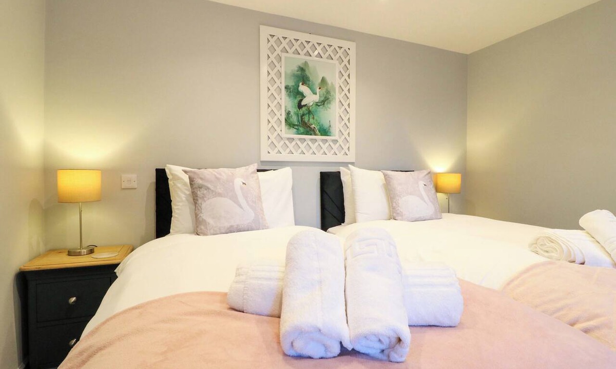 Nottingham Cottage | Elmcroft