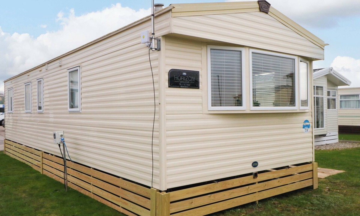 Heysham Cottage | F2, family friendly, with a garden in Heysham