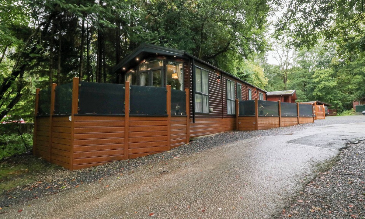 Troutbeck Bridge Cottage | FEATHER HILL LODGE WHITE CROSS BAY, SKIPTORY HOWE 38 in Troutbeck Bridge