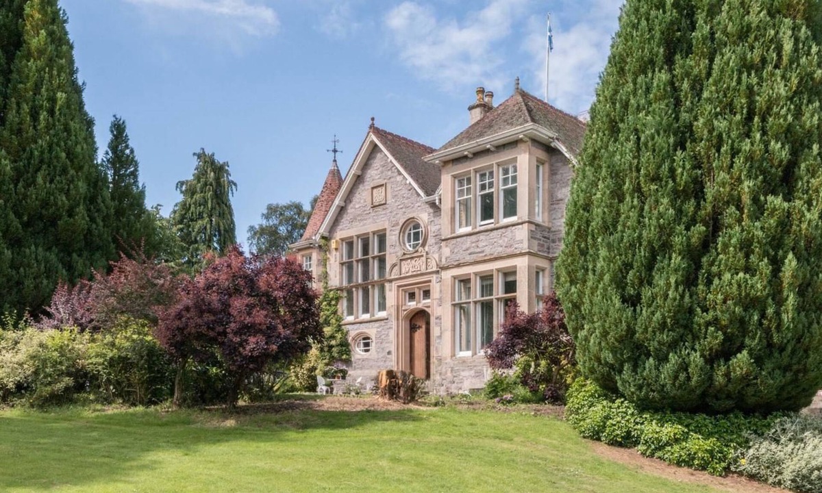 Forres Cottage | Firlands House